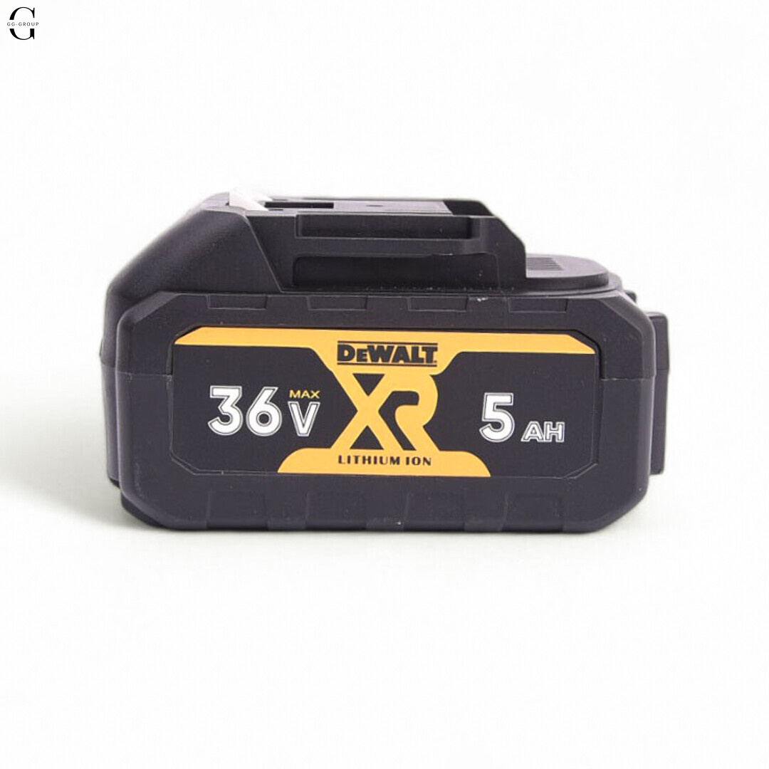 DeWALT гайковерт акумуляторний 36V безщітковий з кейсом, 2×5Ah акумуляторами та набором насадок