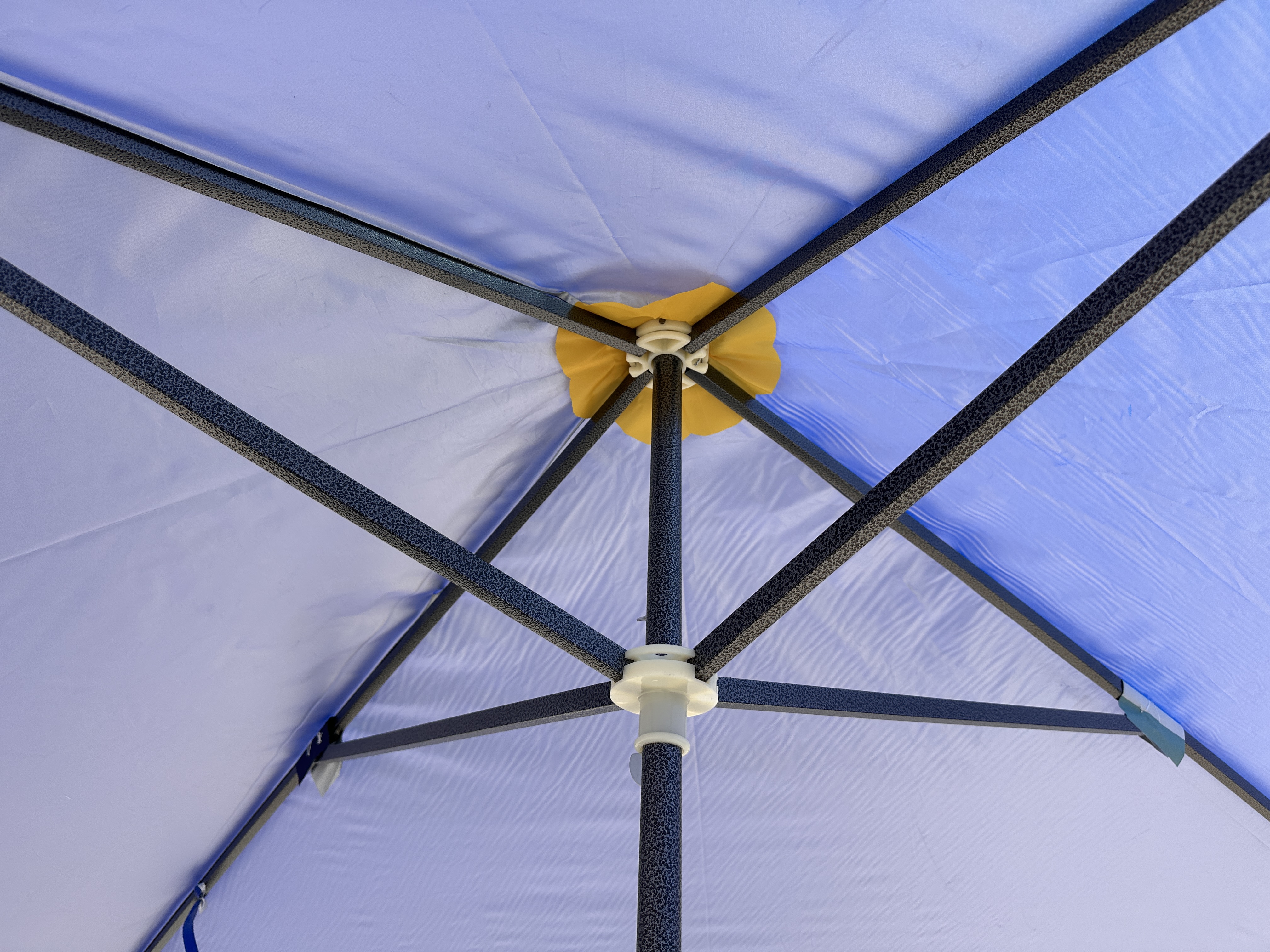 Торговий зонт Mario Umbrella 3.3×3.3 м, 4 металеві спиці, нейлон з УФ-захистом, Італія