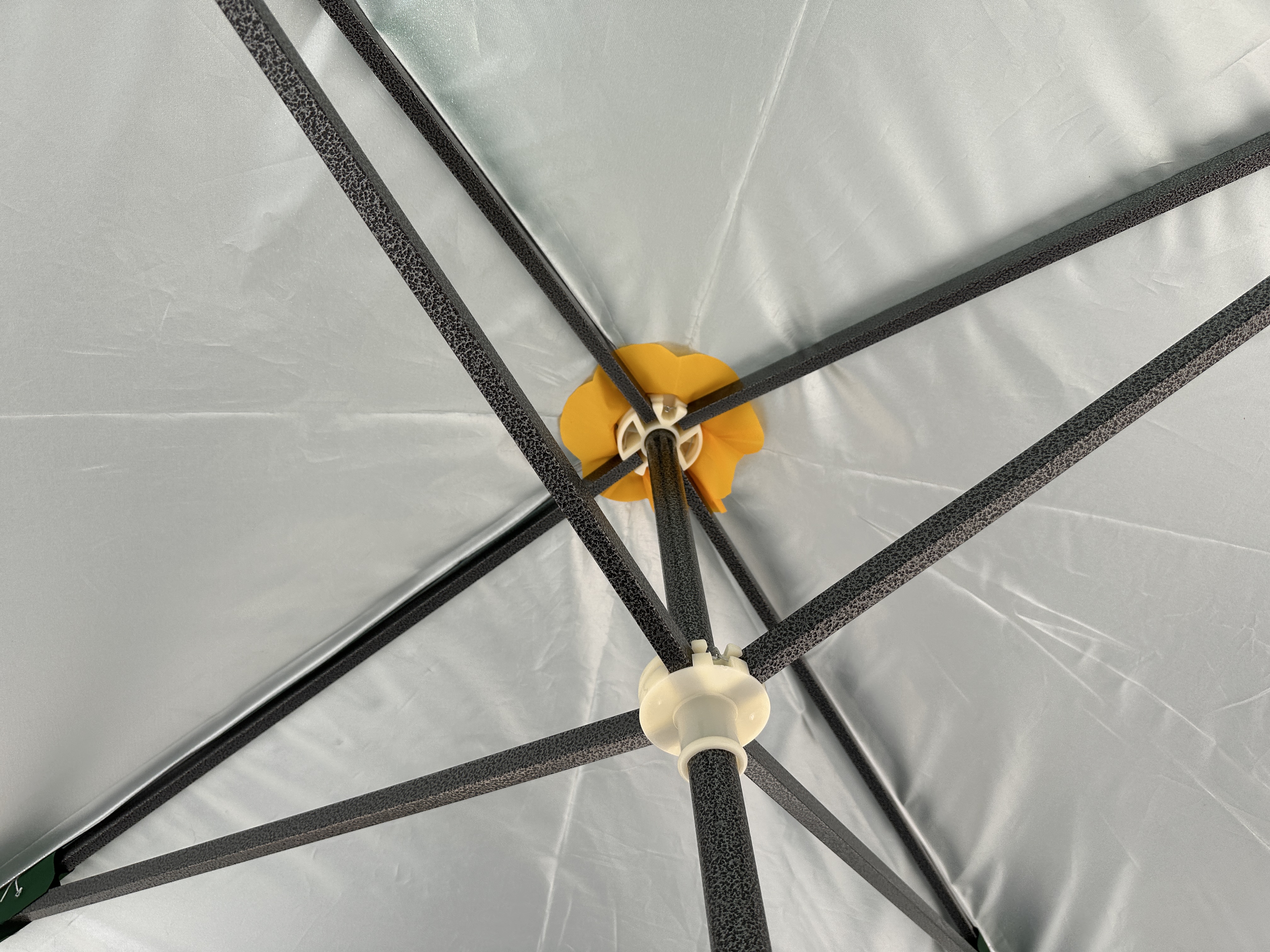 Торговий зонт Mario Umbrella 3.3×3.3 м, 4 металеві спиці, нейлон з УФ-захистом, Італія