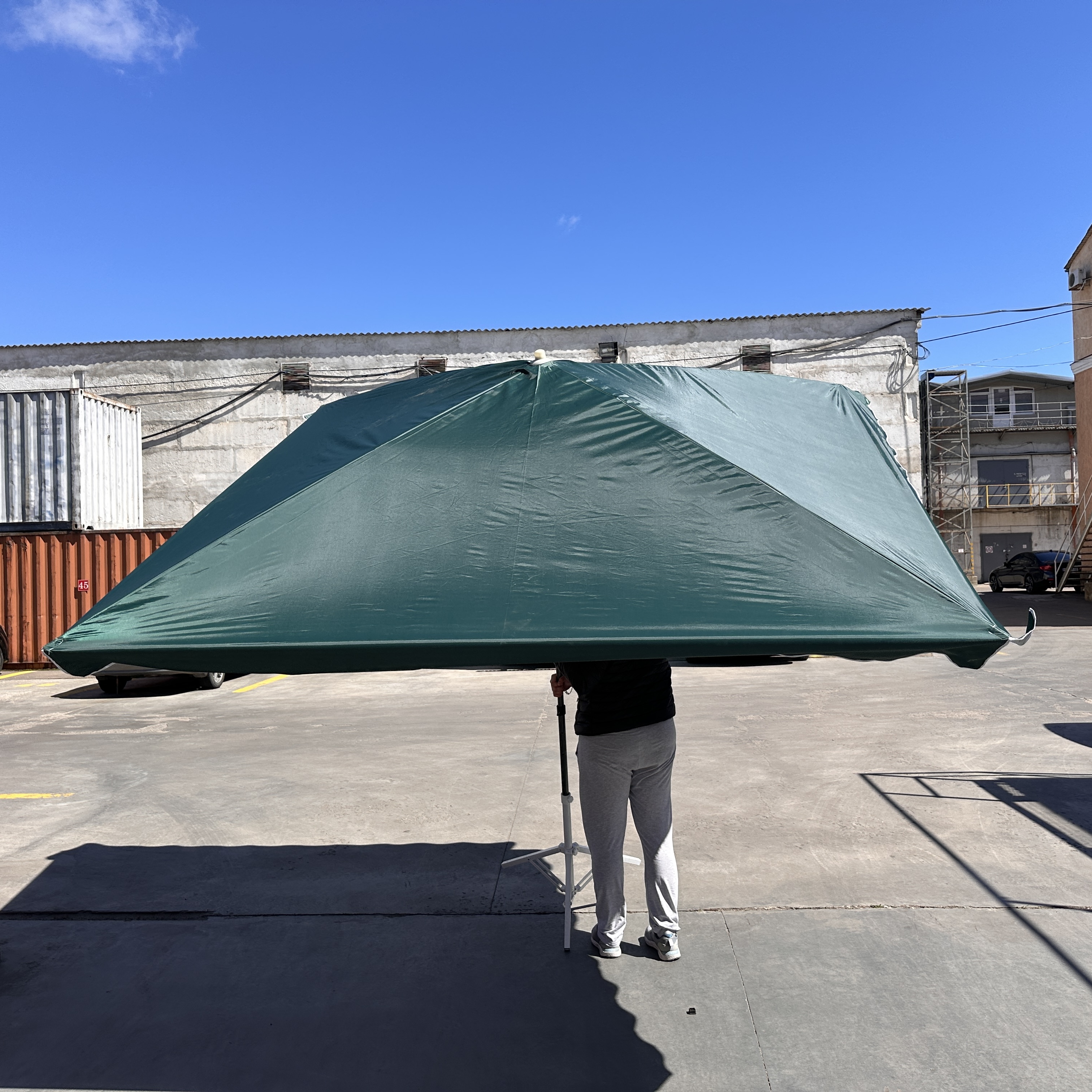 Торговий зонт Mario Umbrella 3.3×3.3 м, 4 металеві спиці, нейлон з УФ-захистом, Італія