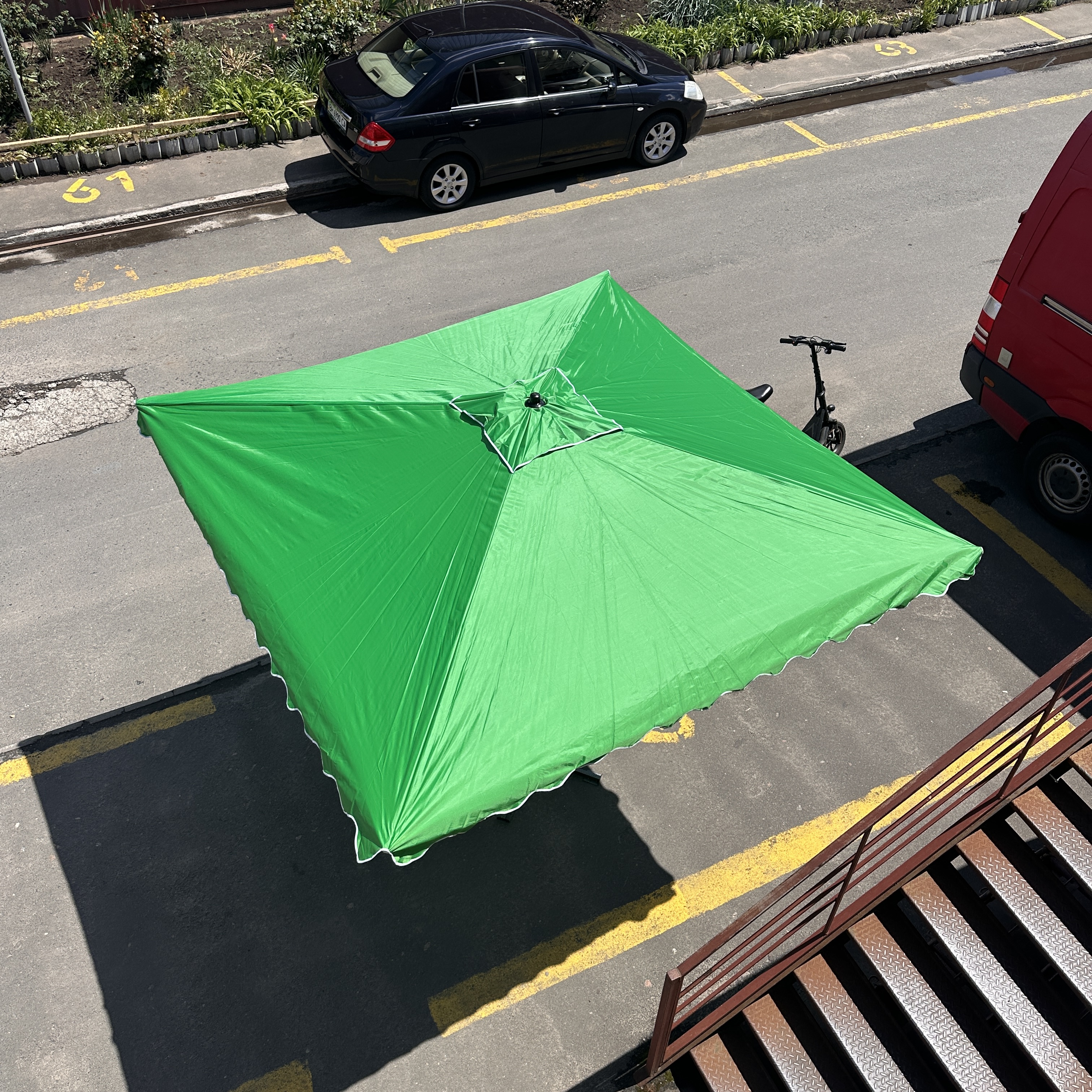 Зонт Monsen 2.5×2.5 м Турция с ветровым клапаном, UV-защитой и регулировкой высоты (стандарт)