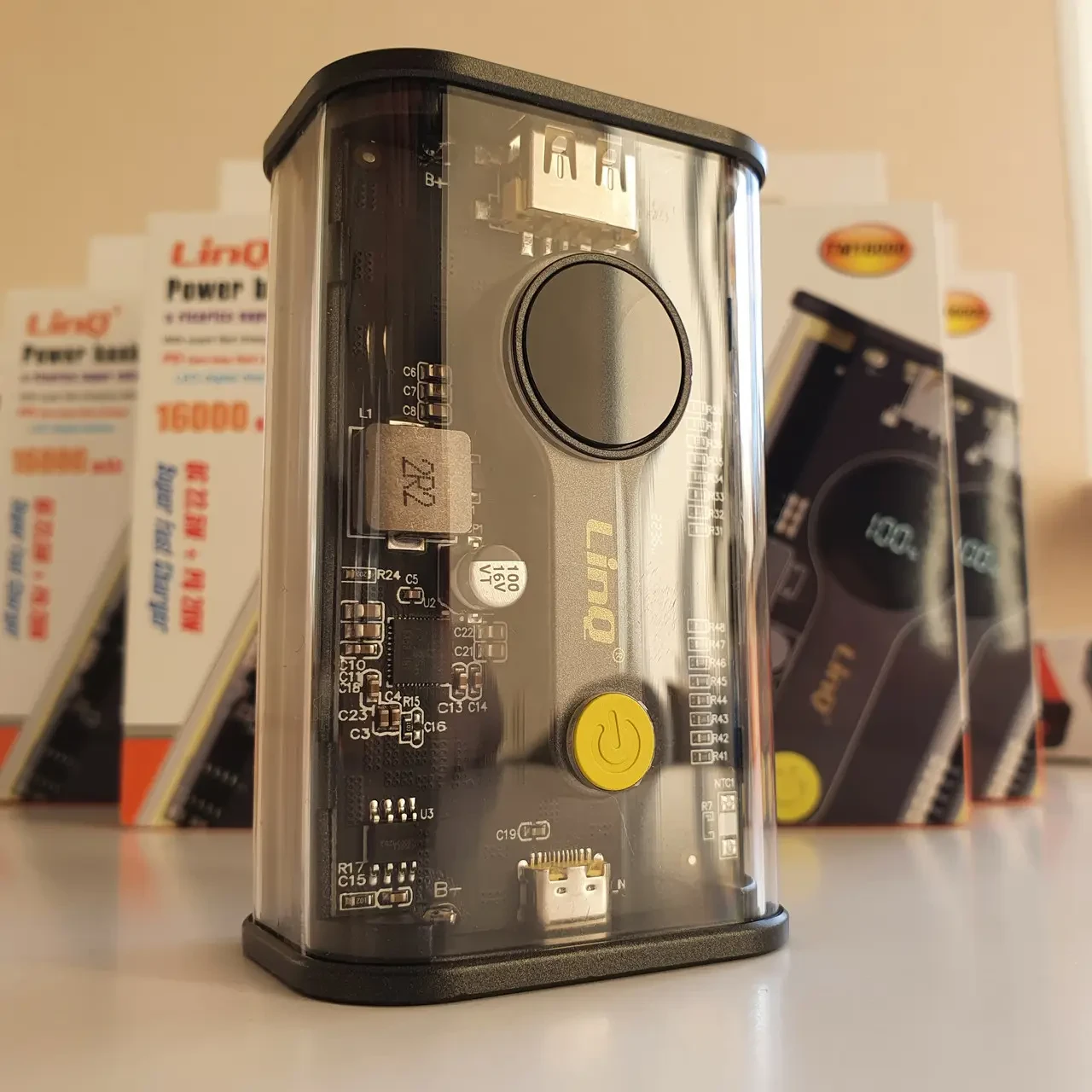 Внешний аккумулятор LINQ TM16000 16000mAh Power Bank PD 22.5W Fast Charge