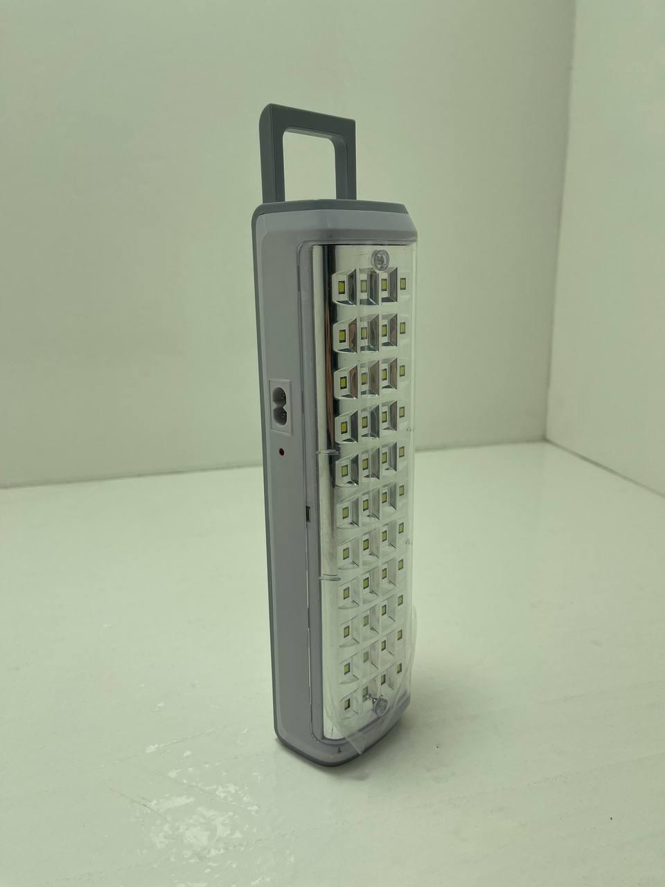 Акумуляторний світлодіодний ліхтар Kamisafe KM-7610A з яскравим LED освітленням для туризму