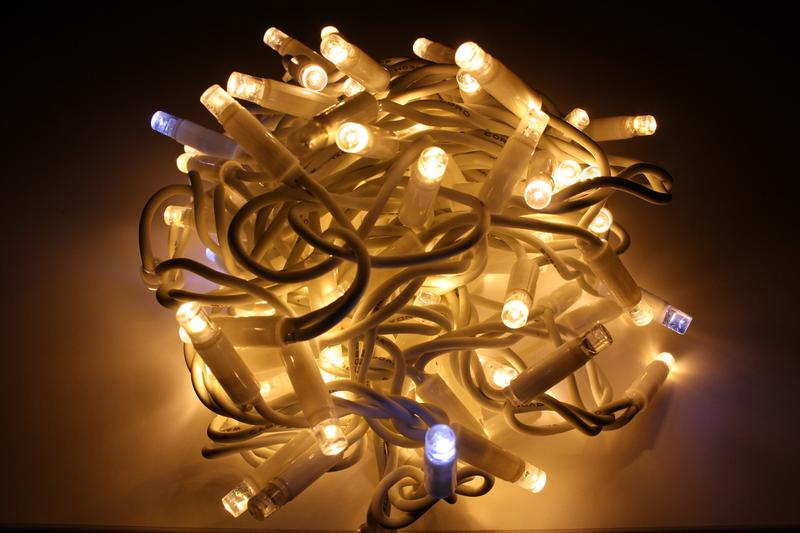 Гірлянда вулична Нитка 20 метрів 200 ламп Білий дріт Теплий білий
