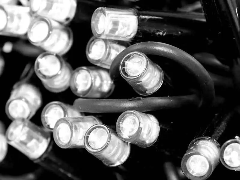 Гирлянда уличная 3,3мм черный провод 10м лампа мерцающая 100LED L Lux LINE-3.3-100 Синий
